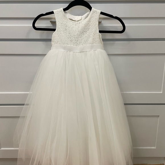 Ball Gown Flower Girl Dress with Heart Cutout - Picture 6 of 6